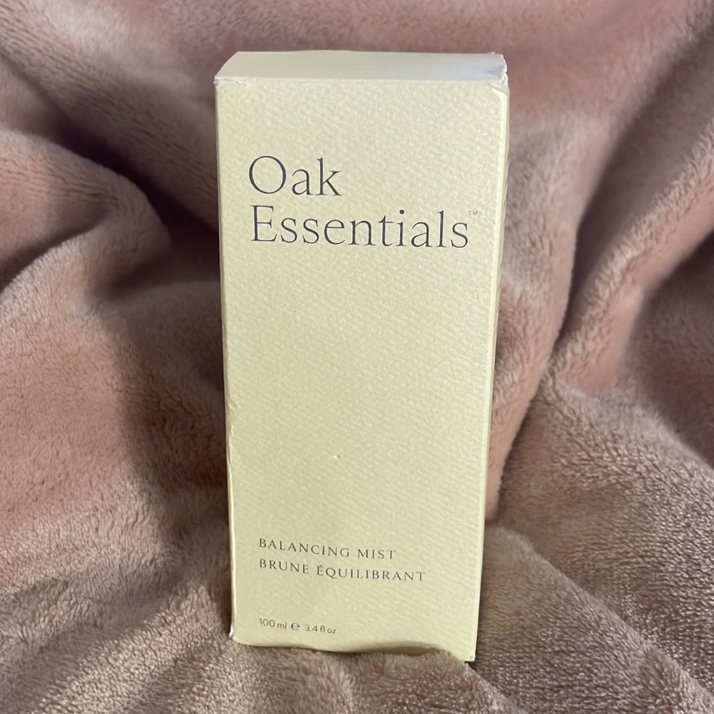 OAK ESSENTIALS balancing mist